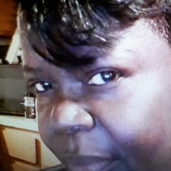 Meet your Posher, Earlonda - Picture 1 of 1